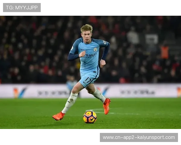 狼队球迷空场抗议管理层，第16分钟集体入场表达不满。